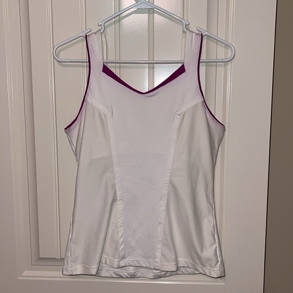 Nike - Picture 2 of 2